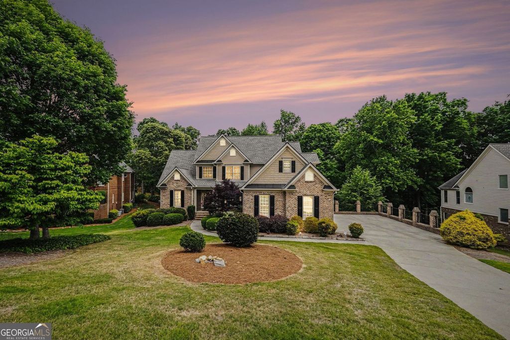 Photo of 4621 Chartwell Chase Court, Flowery Branch, GA 30542 (MLS # 10756277)