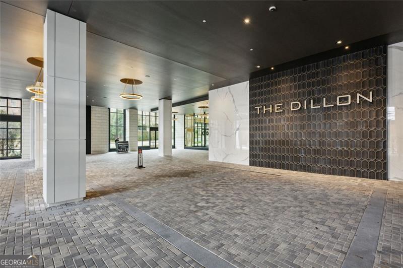 2425 Peachtree RD NE 1106
