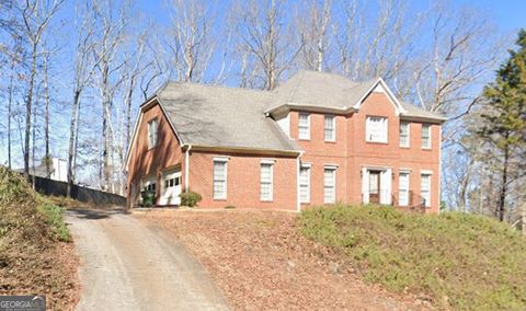 855 Forest Overlook DR SW Atlanta GA 30331