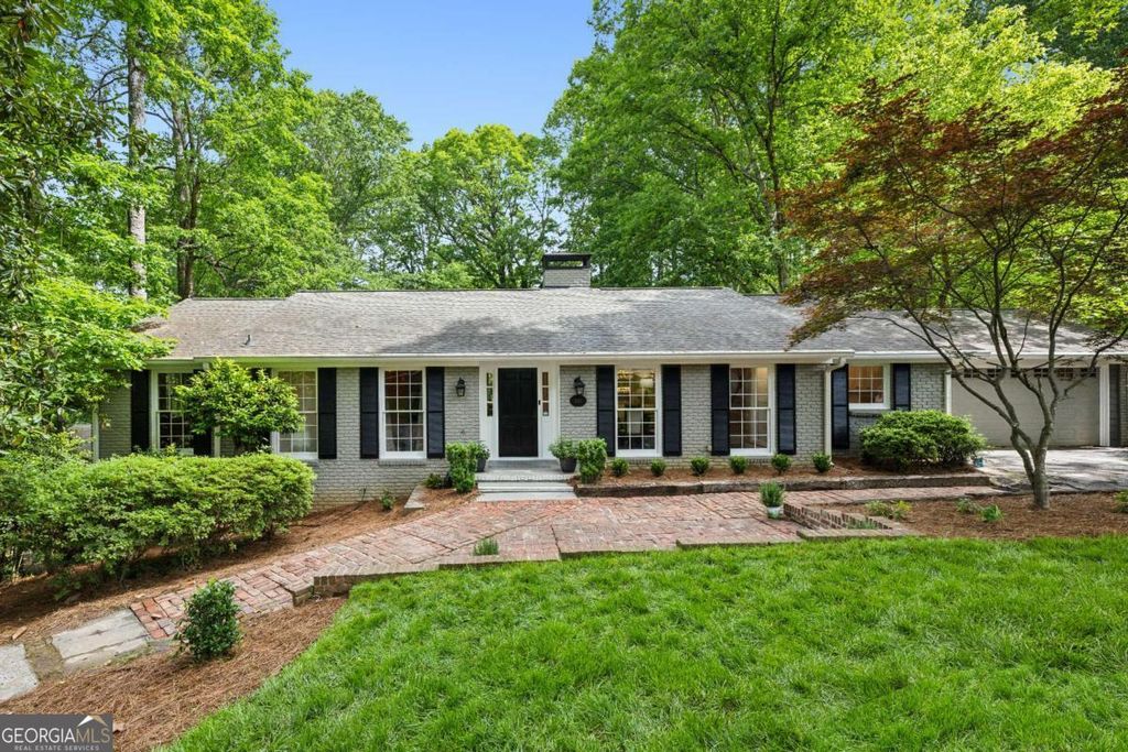 Photo of 1130 Angelo Court NE, Atlanta, GA 30319 (MLS # 10656099)