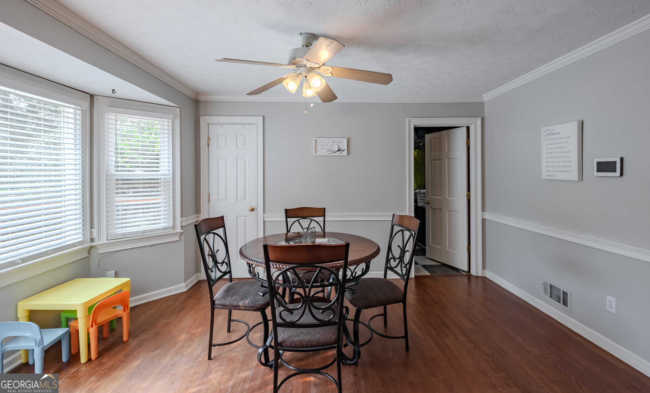 4922 Signal CT