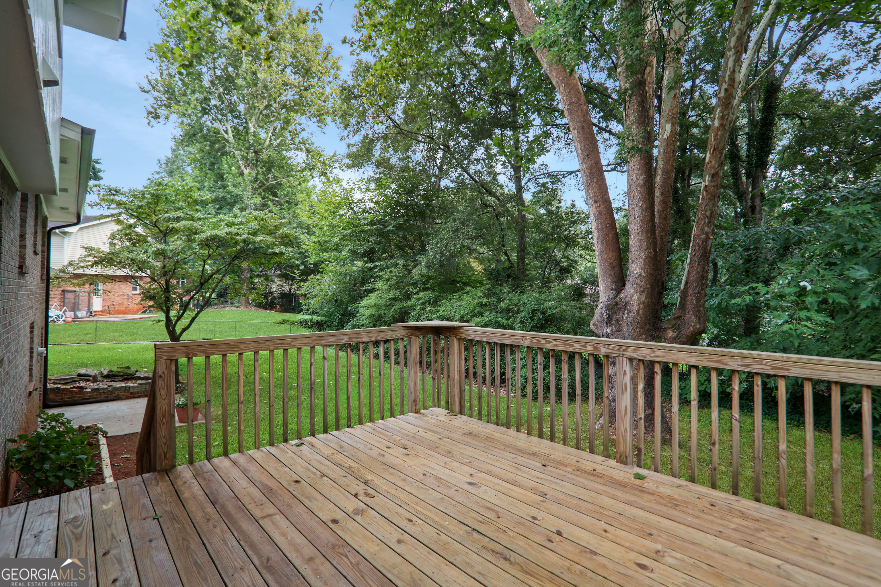 4359 Tucker North CT