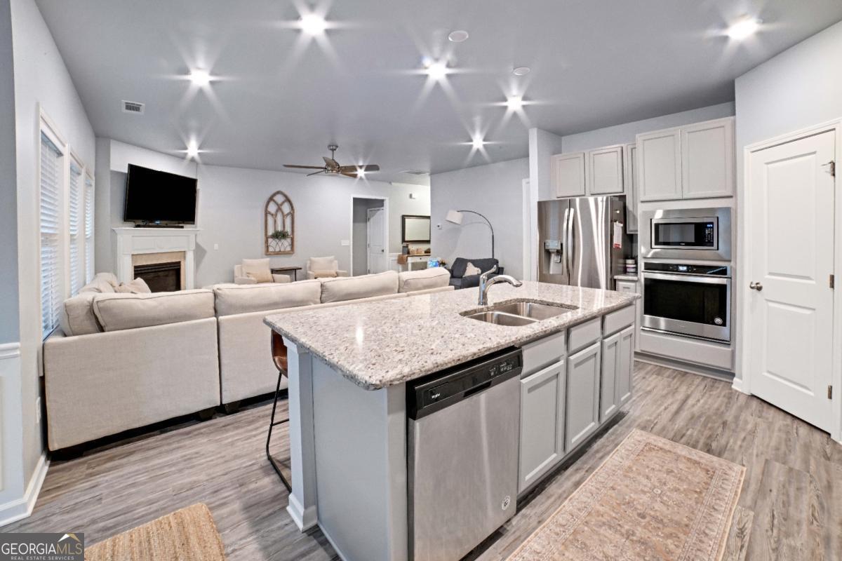 Auburn Station - Residential