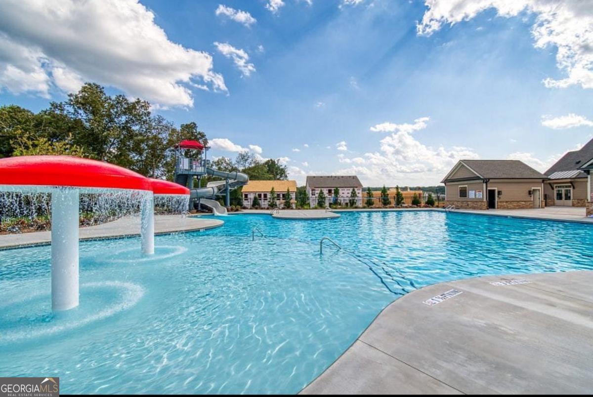 Auburn Station - Residential