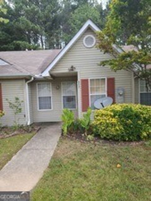 Photo of 807 Boston Common, Atlanta, GA 30349 (MLS # 10654662)
