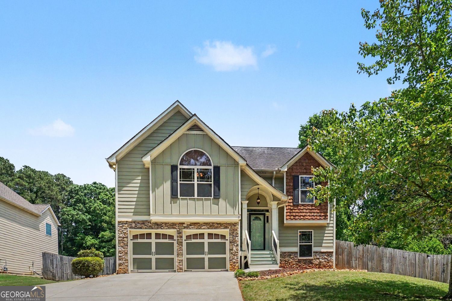 3936 Memorial PKWY NW