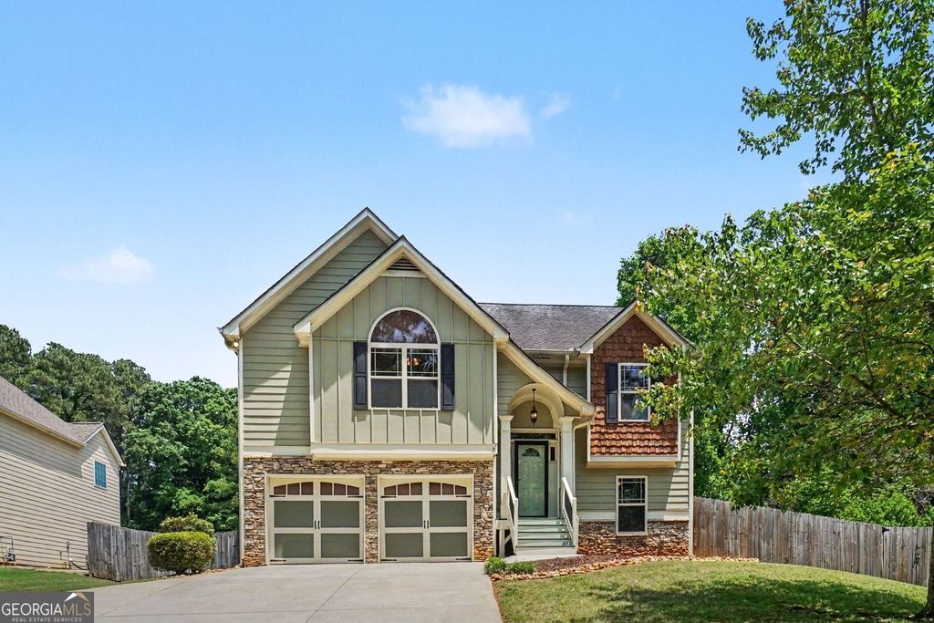 Photo of 3936 Memorial Parkway NW, Kennesaw, GA 30152 (MLS # 10763388)