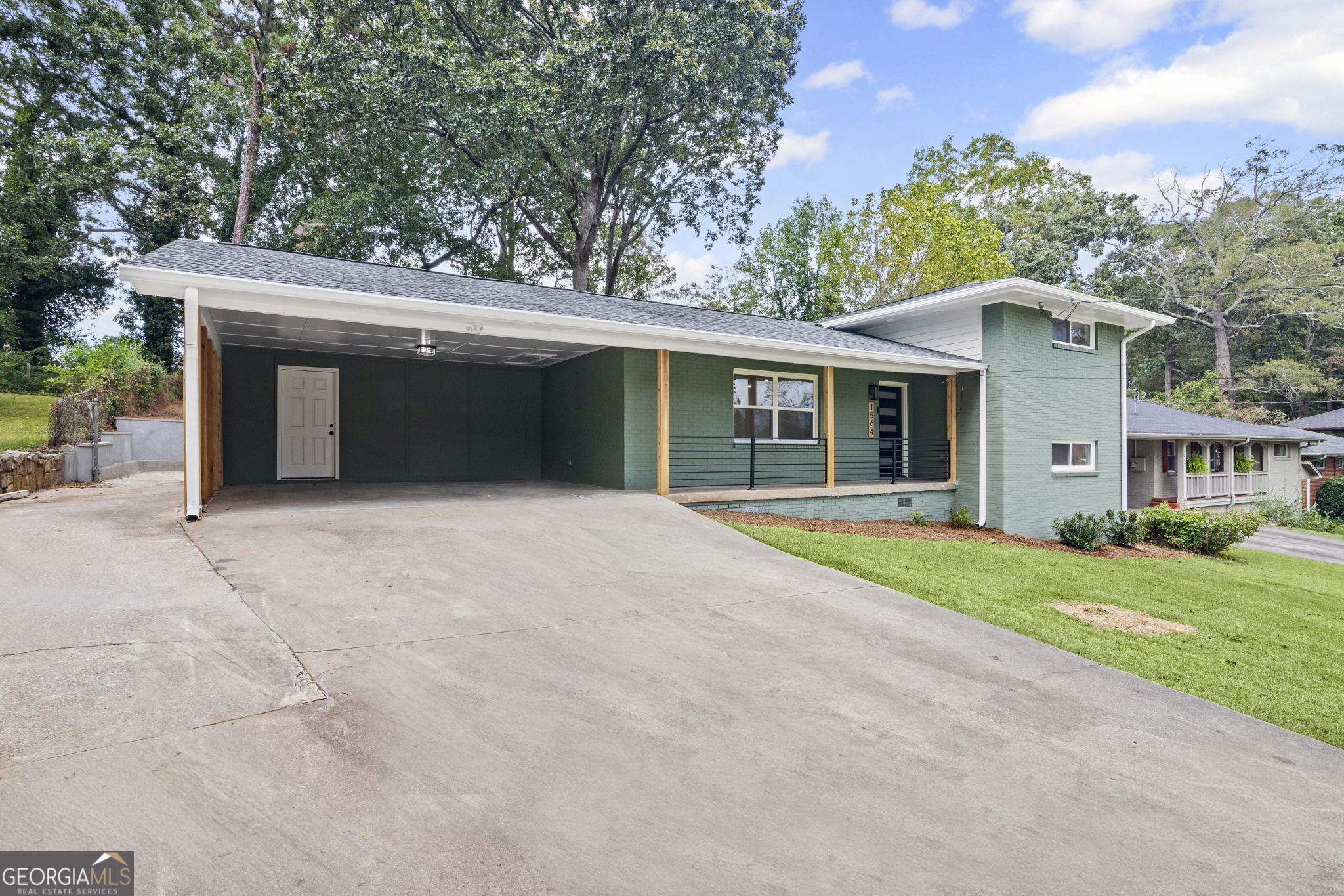 1564 Boulderwoods DR SE