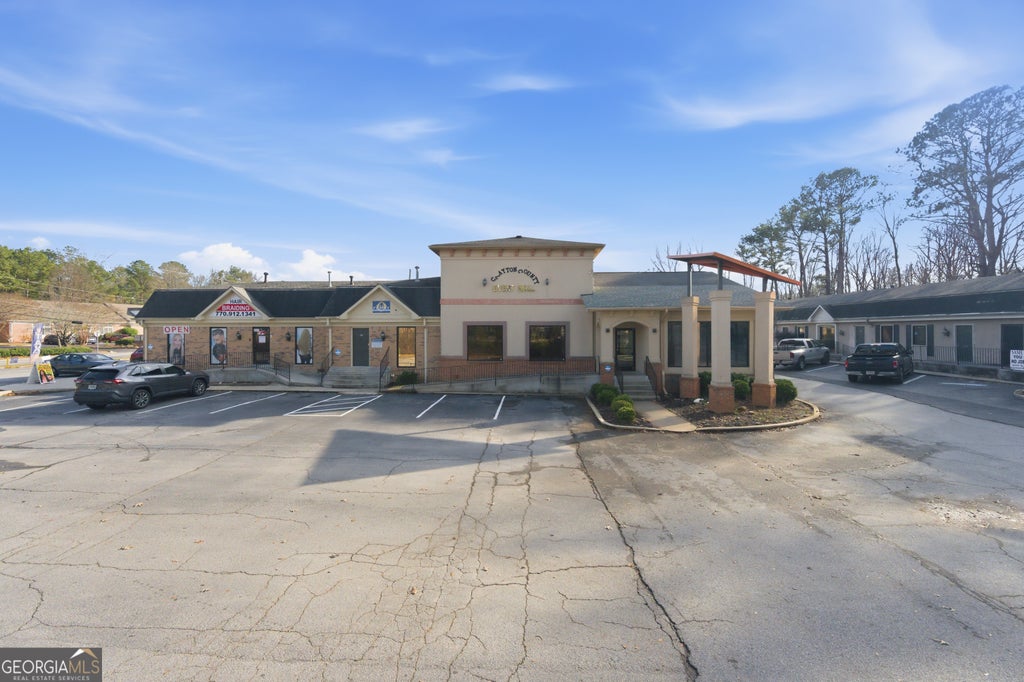Photo of 213 Arrowhead Boulevard, Jonesboro, GA 30236 (MLS # 10854251)