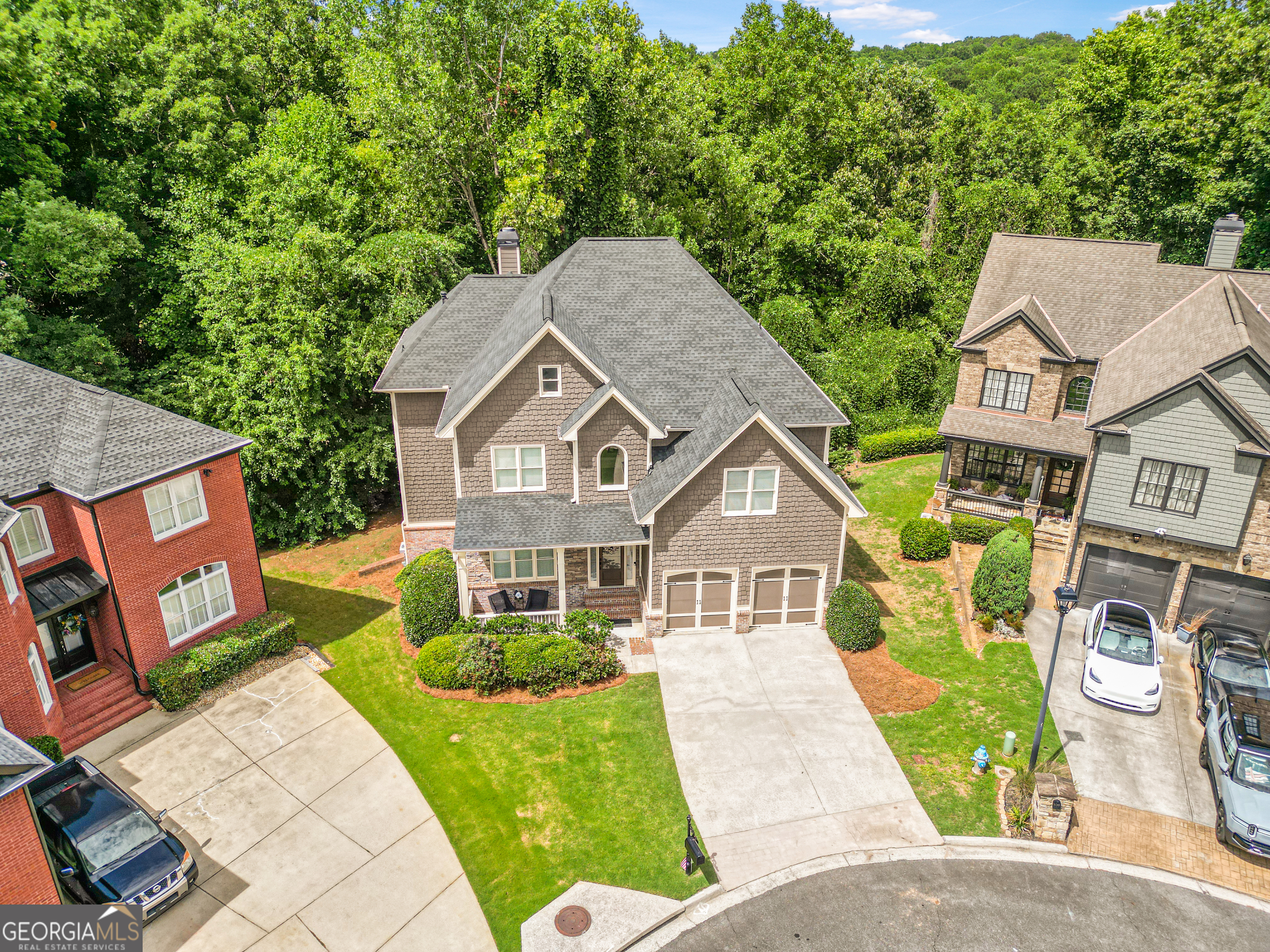 Hidden Falls - Residential