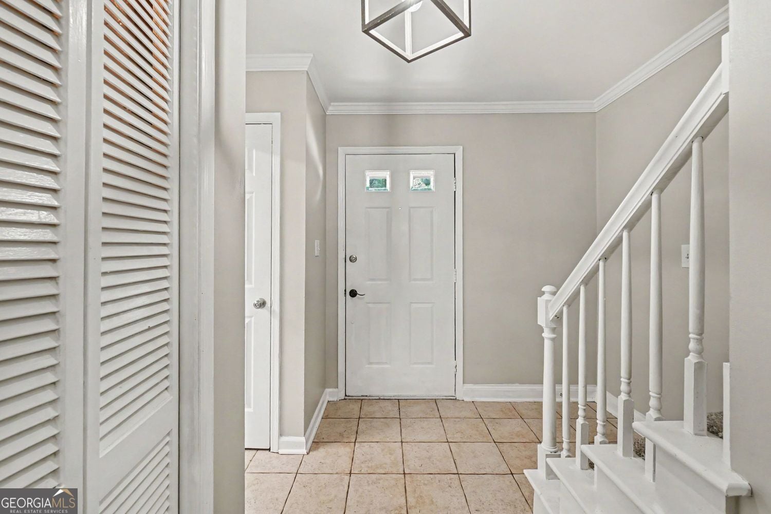 567 Salem Woods DR SE