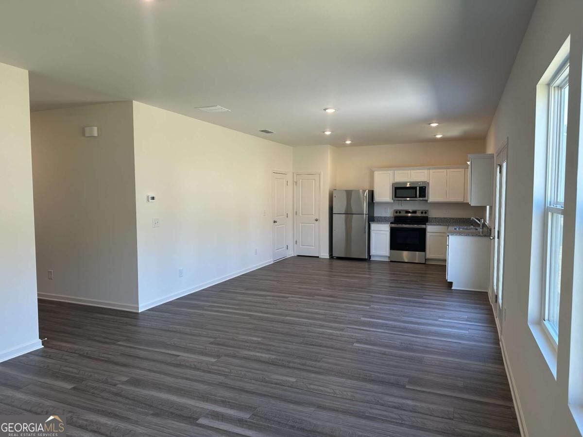 409 Champions Boulevard