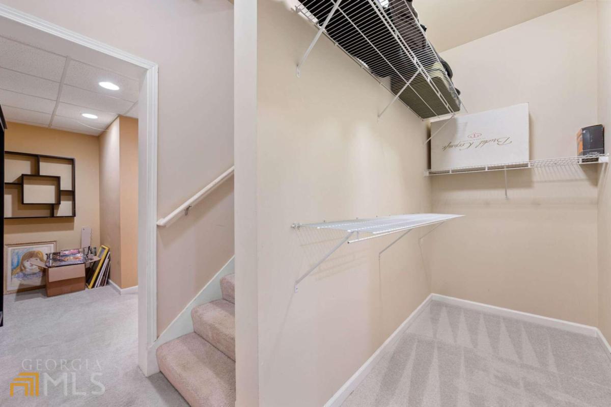 Willow Tree - Residential