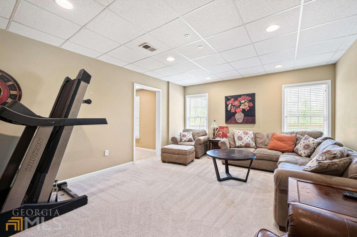Willow Tree - Residential