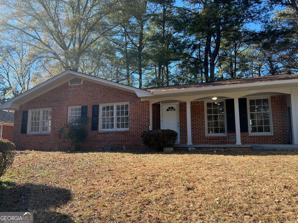 Photo of 4388 Redwood Street, Doraville, GA 30360 (MLS # 10662682)