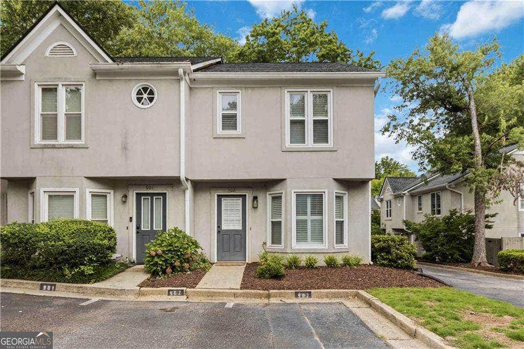 Photo of 902 Defoors Landing NW, Atlanta, GA 30318 (MLS # 10819518)