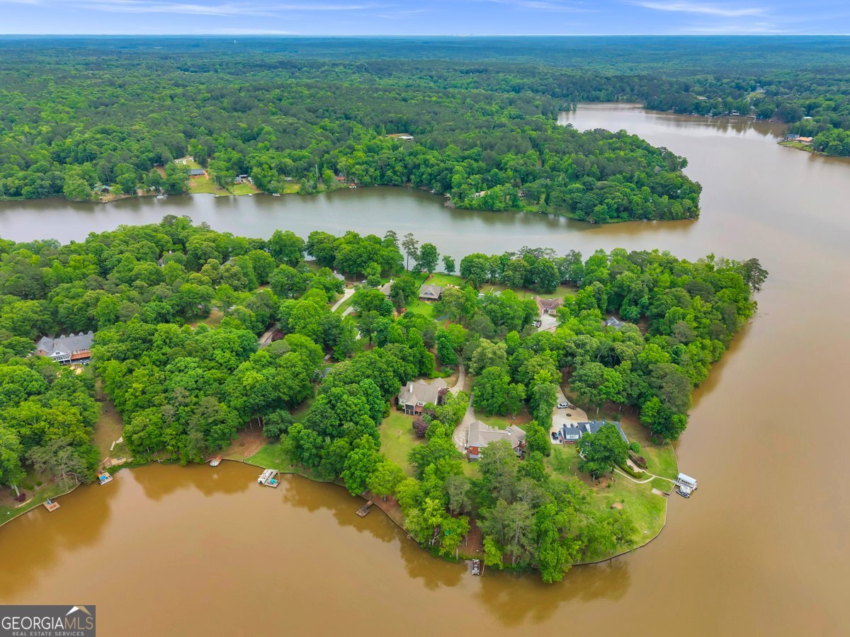 65 Pointe View Ct