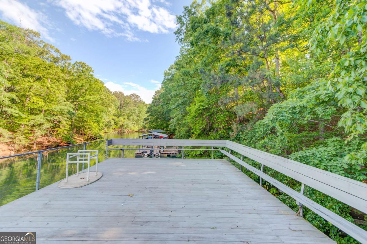 6006 Lanier Heights CIR