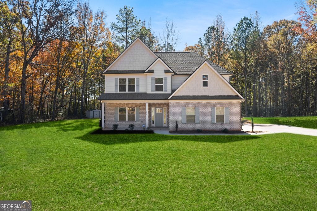 Photo of 656 East Lake Road, McDonough, GA 30252 (MLS # 10704160)