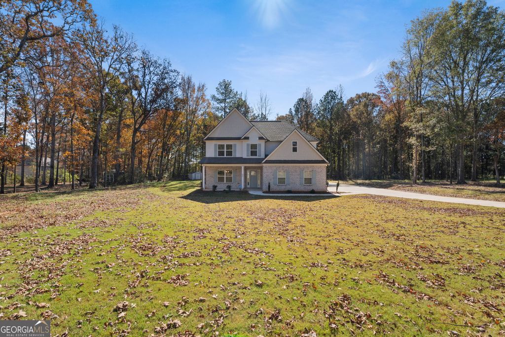 Photo of 656 East Lake Road, McDonough, GA 30252 (MLS # 10704160)