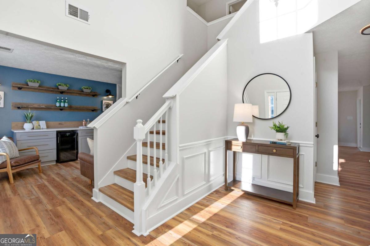 3970 Lullwater Main NW