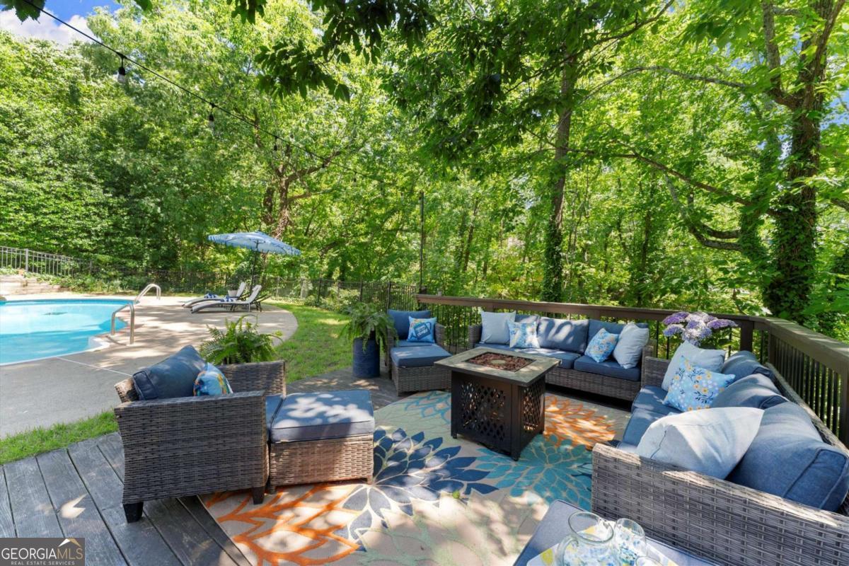 THE SUMMIT AT SWEAT MOUNTAIN - Residential