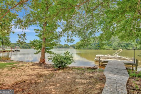 A home in Newnan