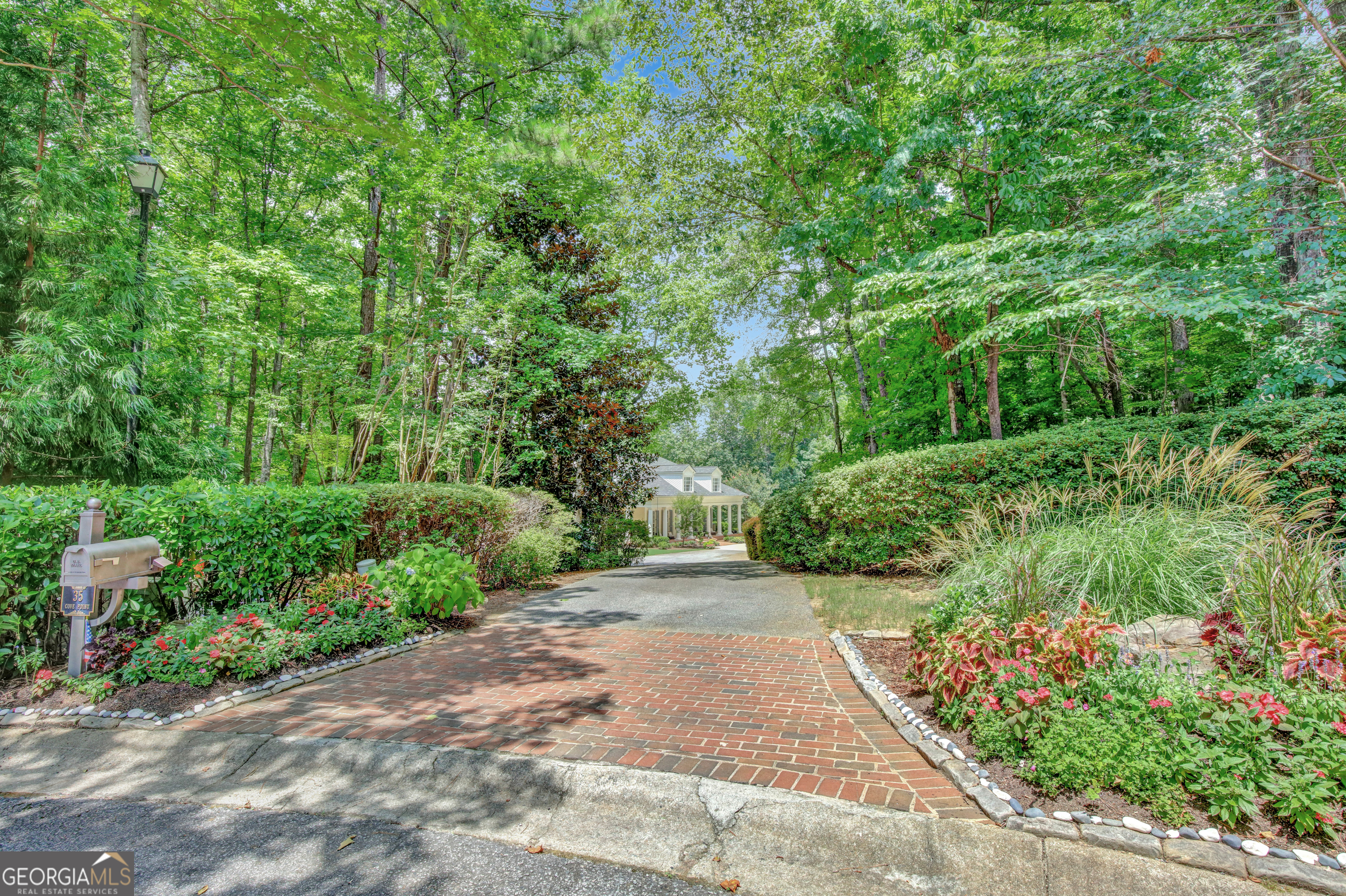 35 Cove PT