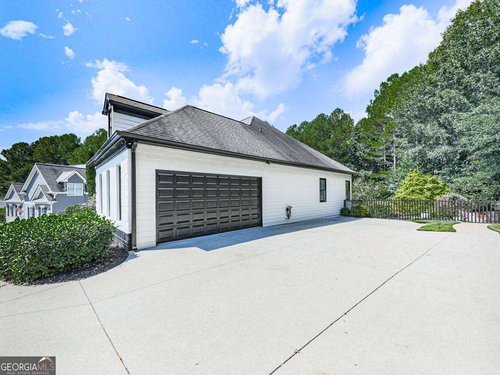 302 Gilmer CT