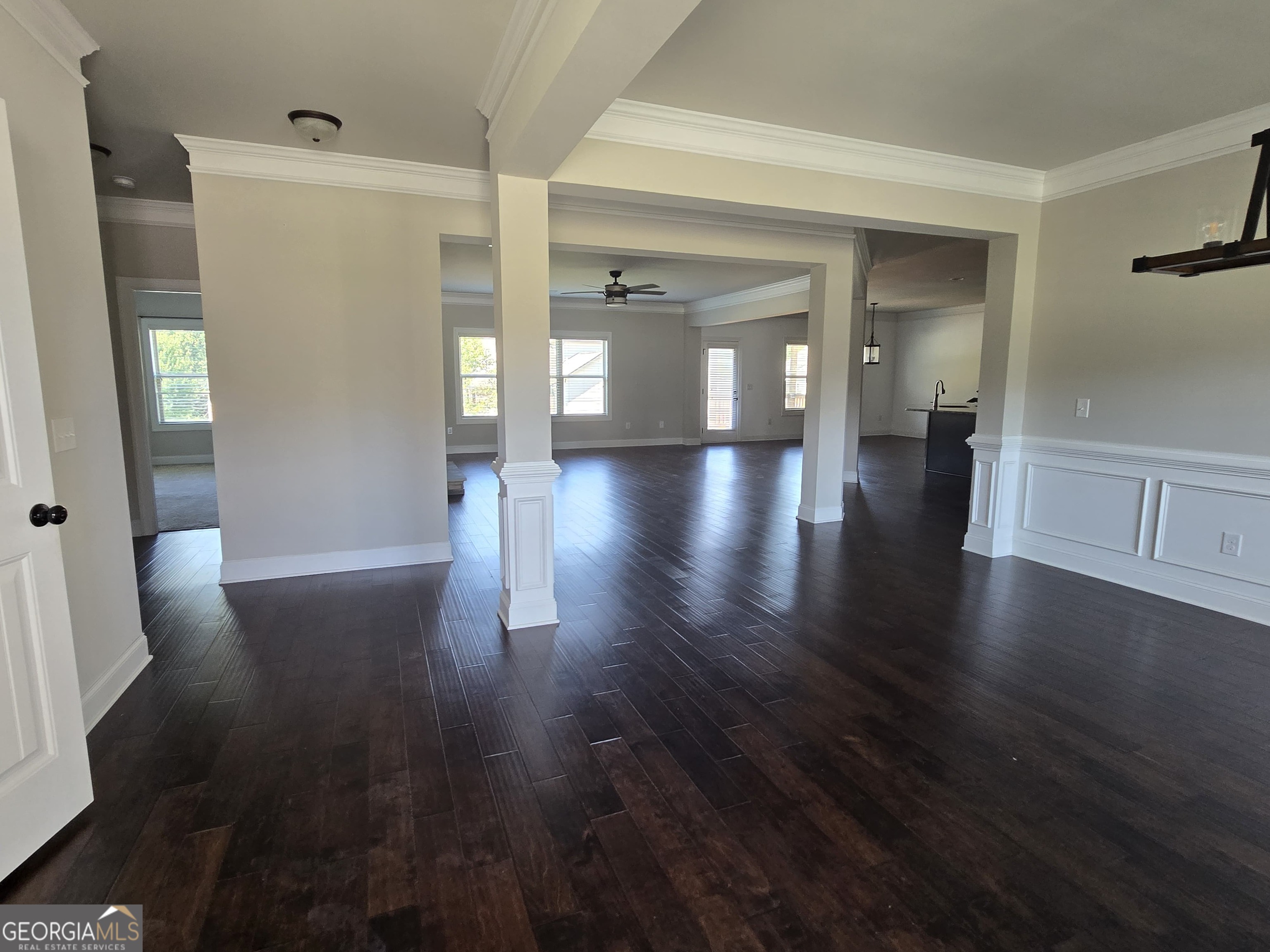 3001 Saratoga Sky WAY