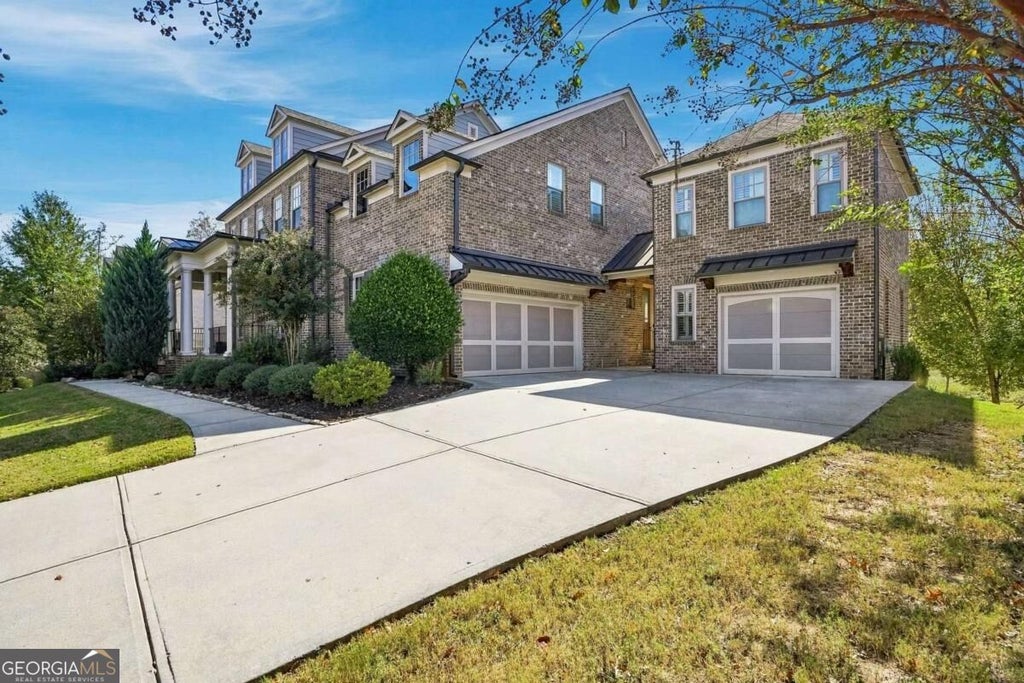 Photo of 7335 Kemper Drive, Johns Creek, GA 30097 (MLS # 10881049)