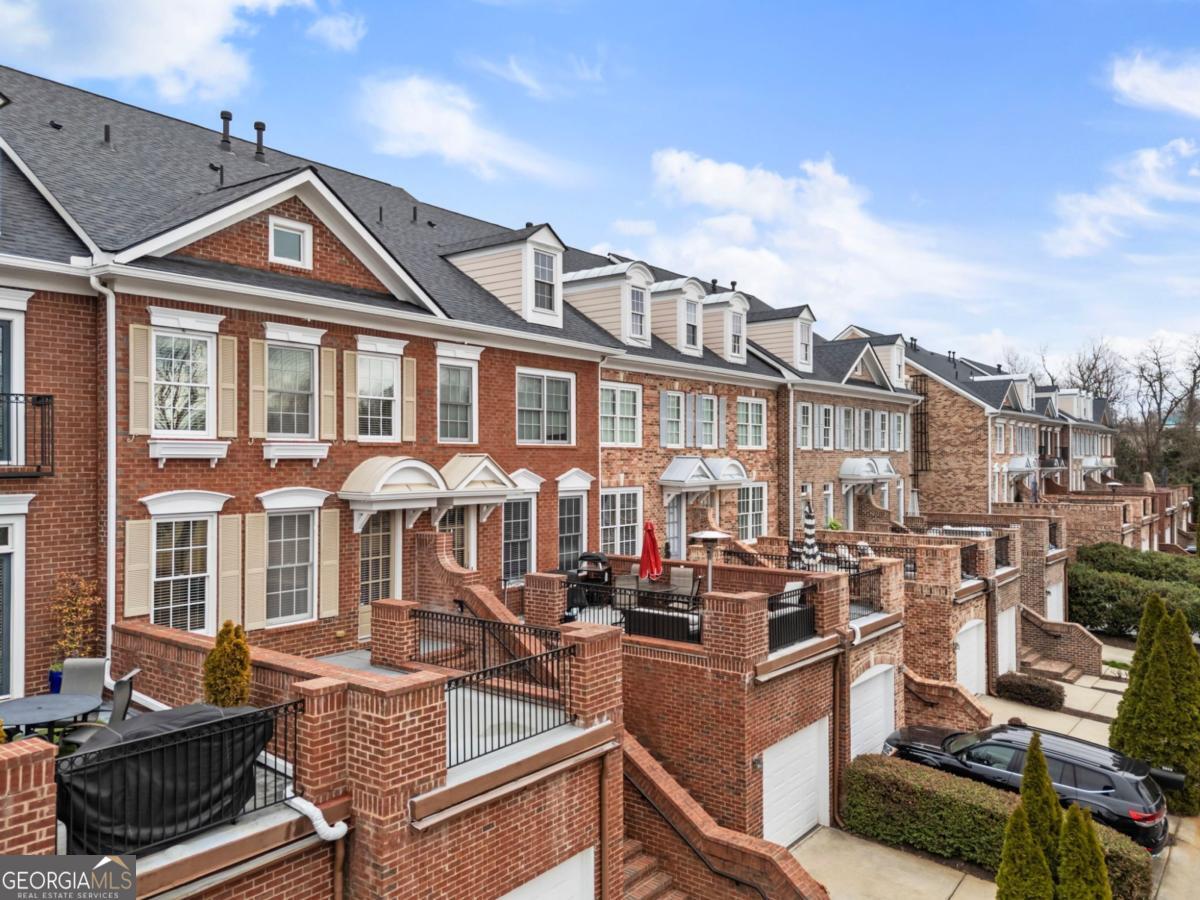 5905 Waters Edge TRL