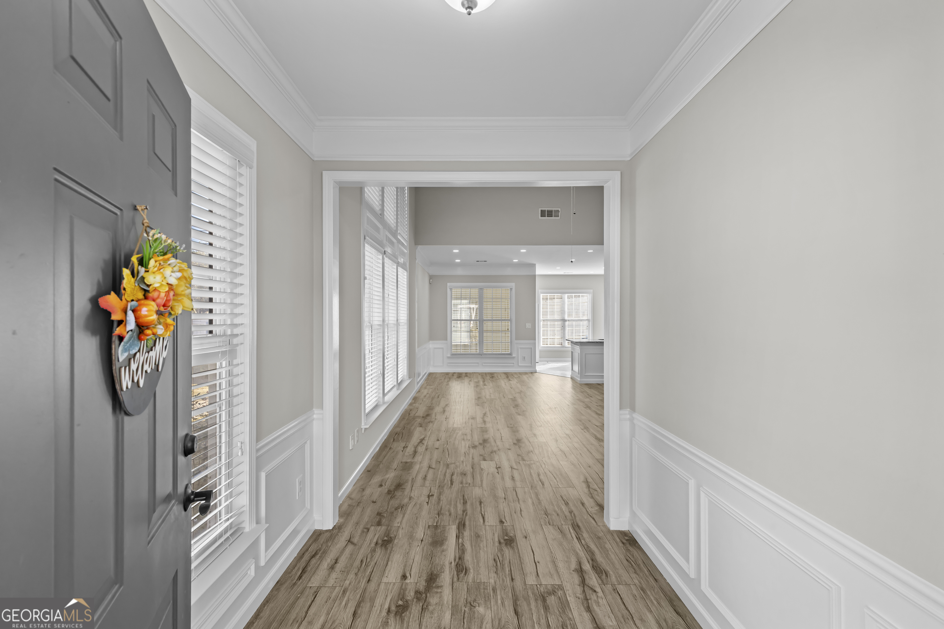 4245 Prince Charles DR