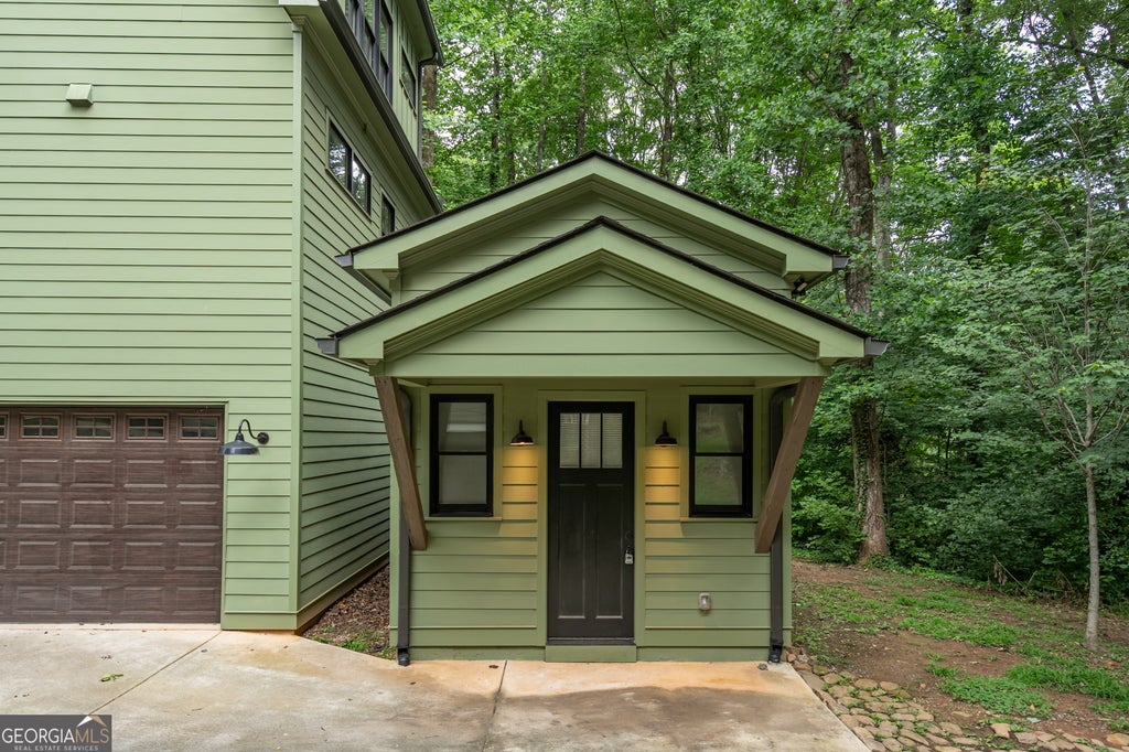 Photo of 1453 Bridges Avenue SW, Atlanta, GA 30310 (MLS # 10793542)