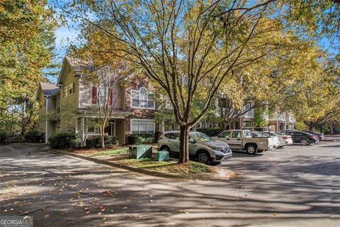 916 SANDRINGHAM Alpharetta GA 30004