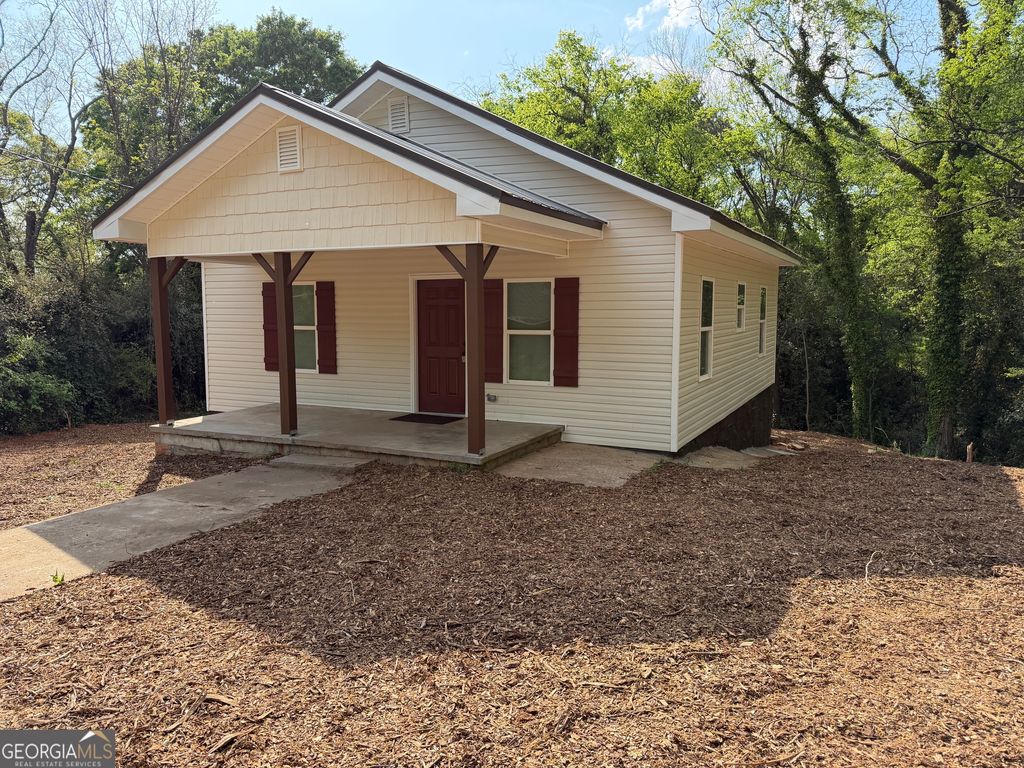 Photo of 326 S McIntosh Street, Elberton, GA 30635 (MLS # 10725063)