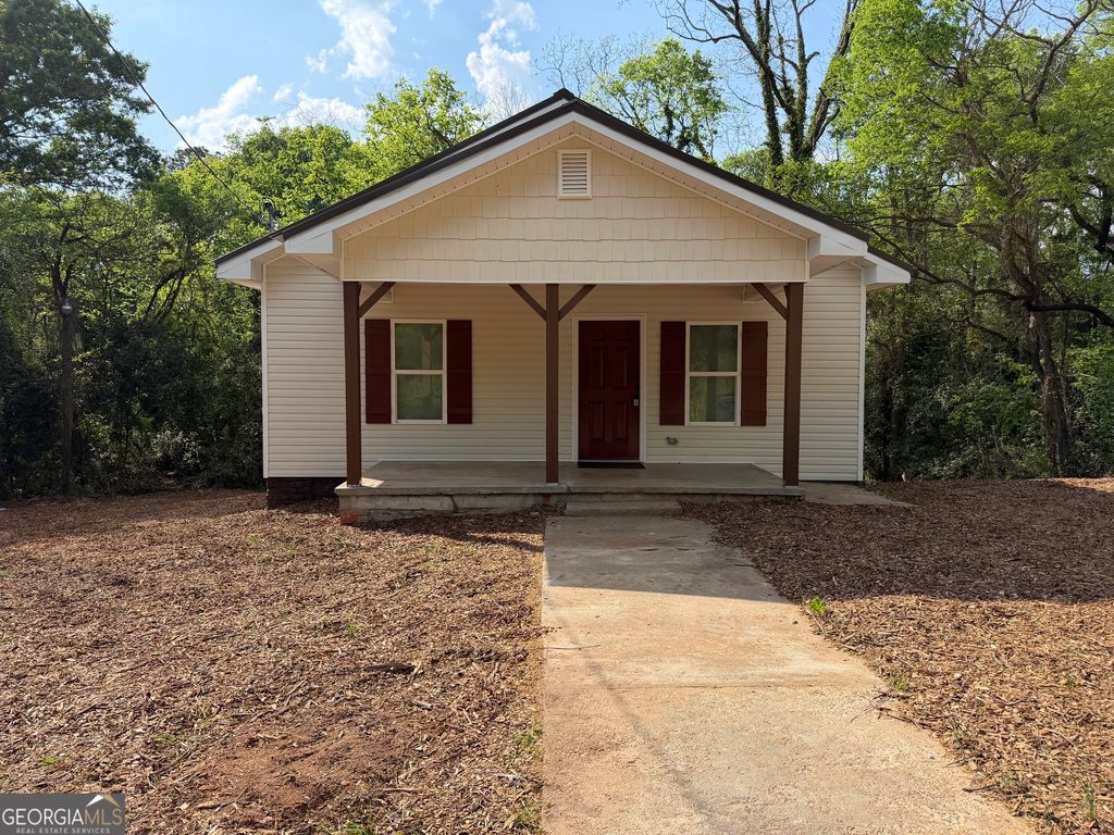 Photo of 326 S McIntosh Street, Elberton, GA 30635 (MLS # 10725063)