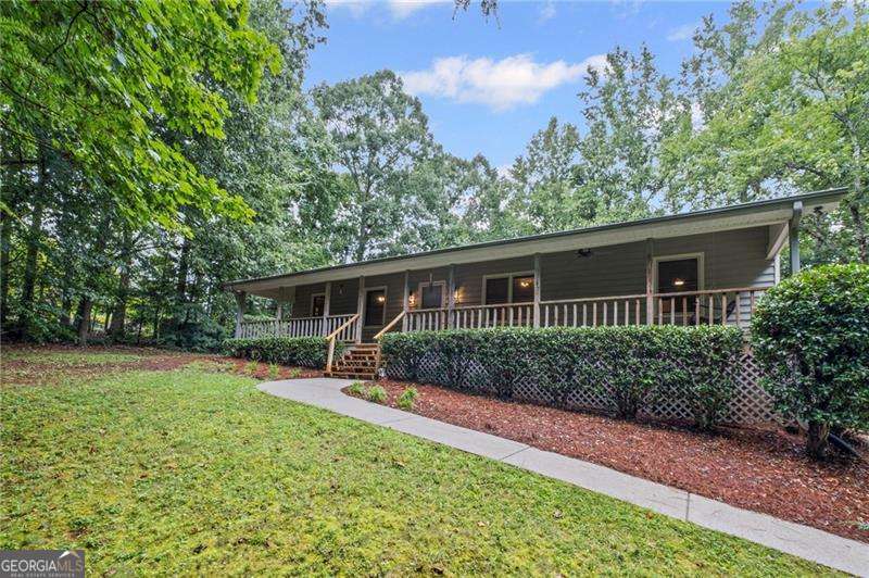 2527 Hickory RD