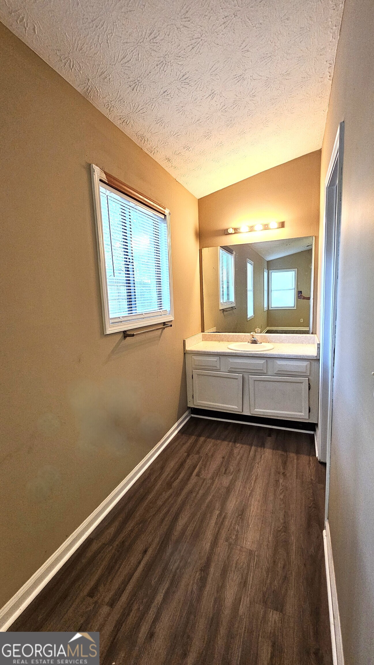 Colony Green - Residential Lease