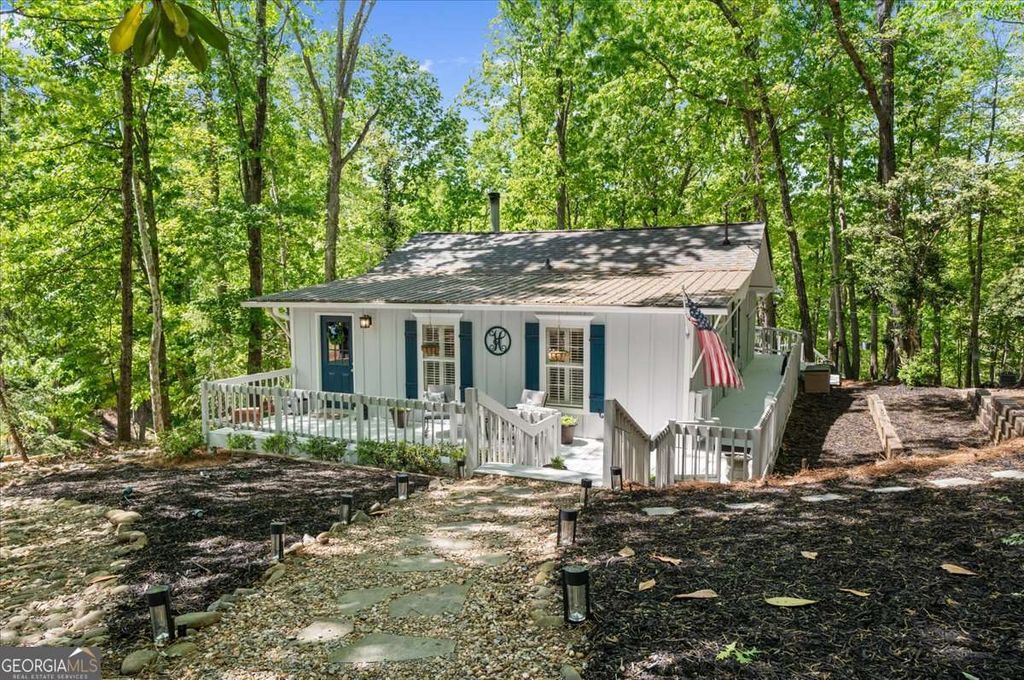 Photo of 6551 Bermuda Lane, Flowery Branch, GA 30542 (MLS # 10735834)