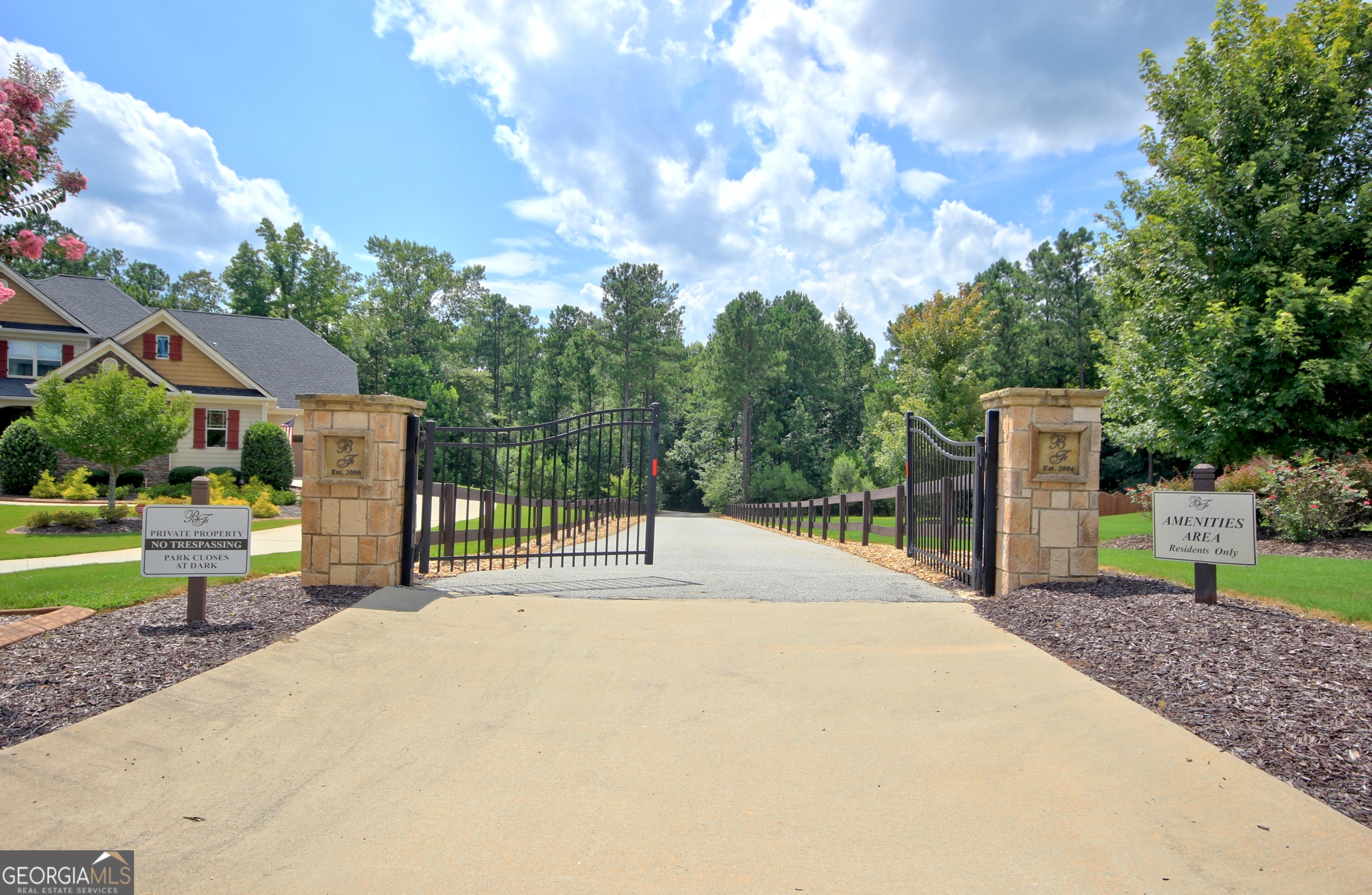 Sharpsburg, Georgia 30277, United States, 5 Bedrooms Bedrooms, ,5 BathroomsBathrooms,Residential,Active,153329