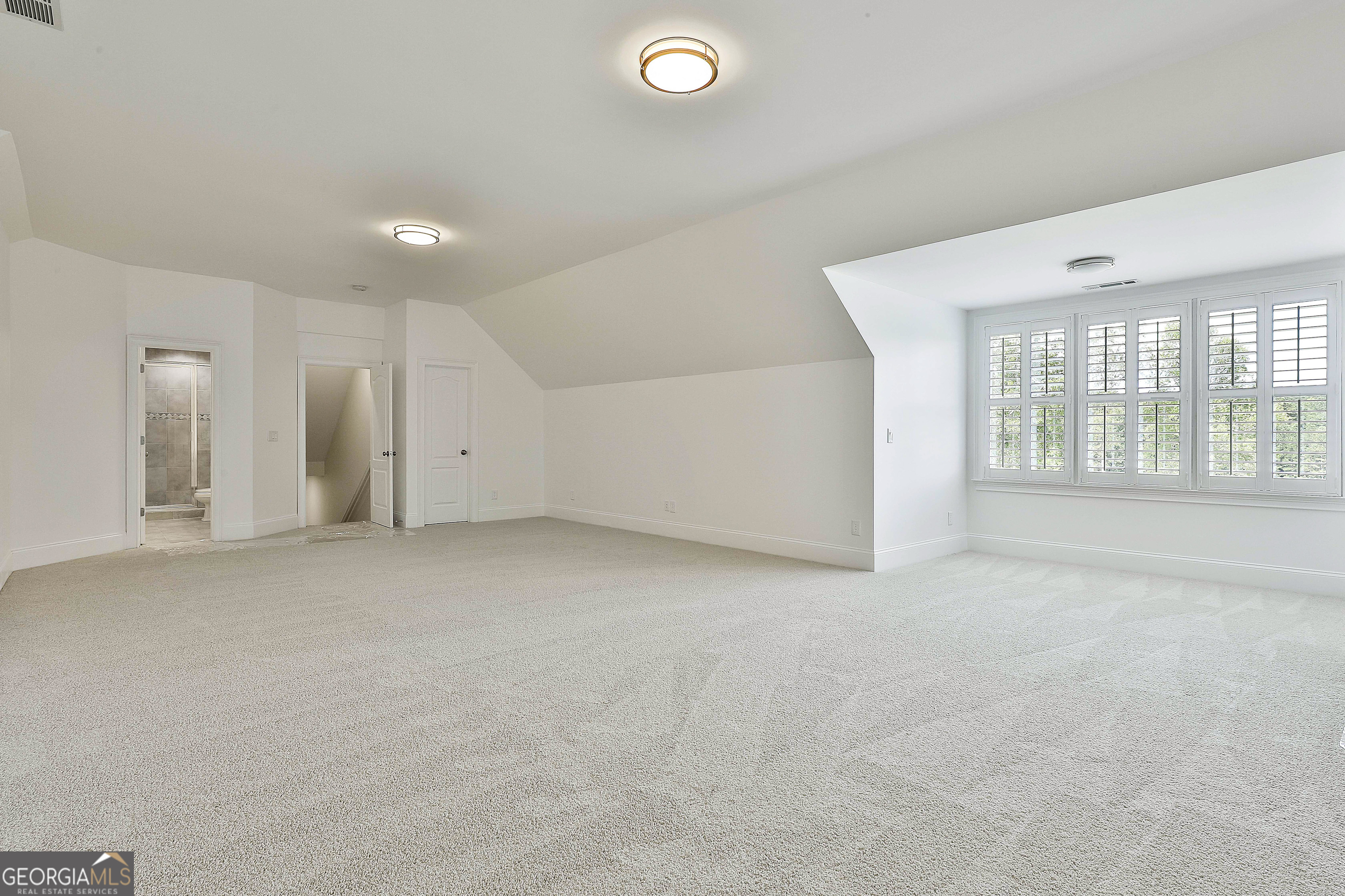 Sharpsburg, Georgia 30277, United States, 5 Bedrooms Bedrooms, ,5 BathroomsBathrooms,Residential,Active,153329