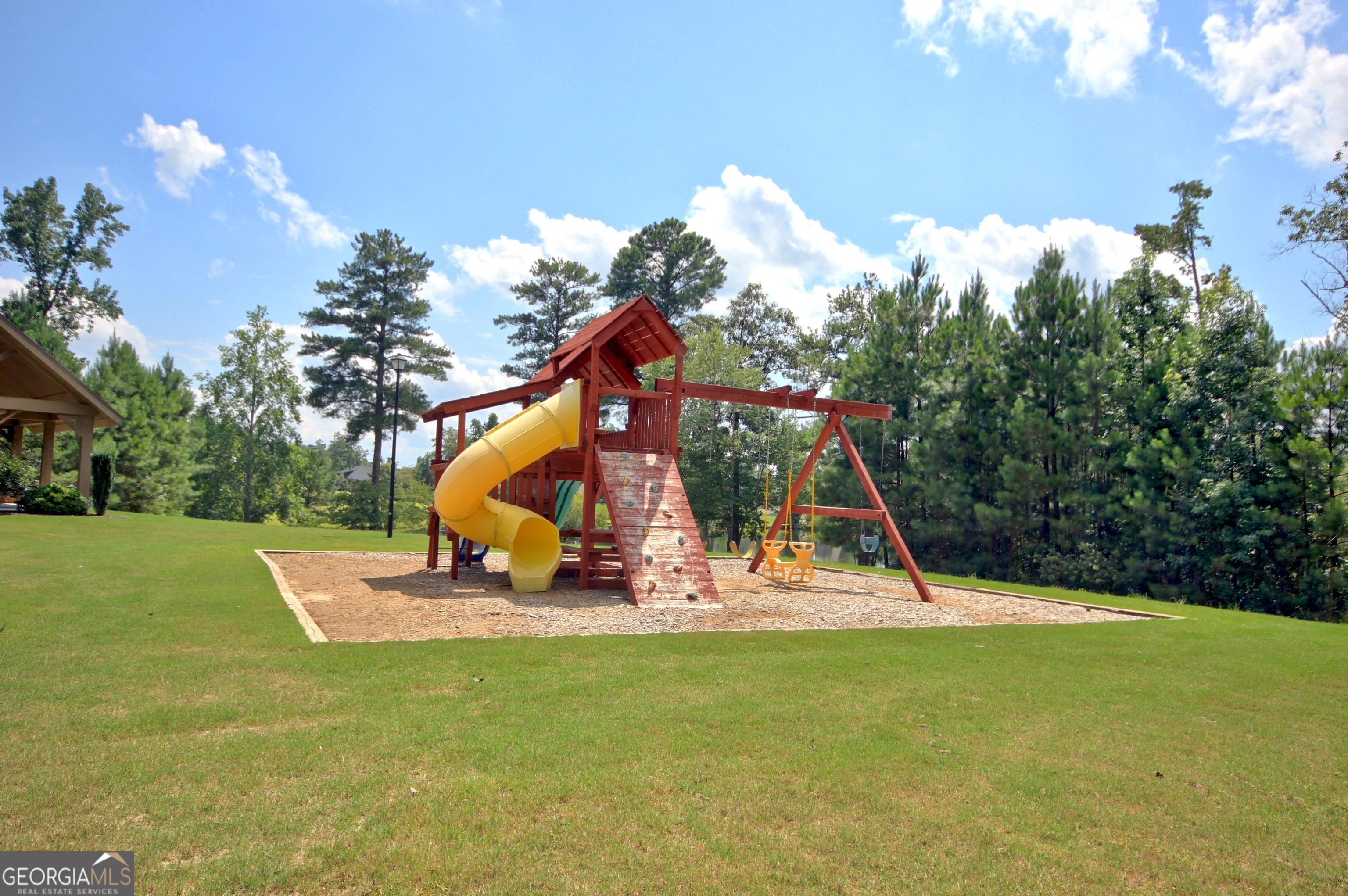 Sharpsburg, Georgia 30277, United States, 5 Bedrooms Bedrooms, ,5 BathroomsBathrooms,Residential,Active,153329