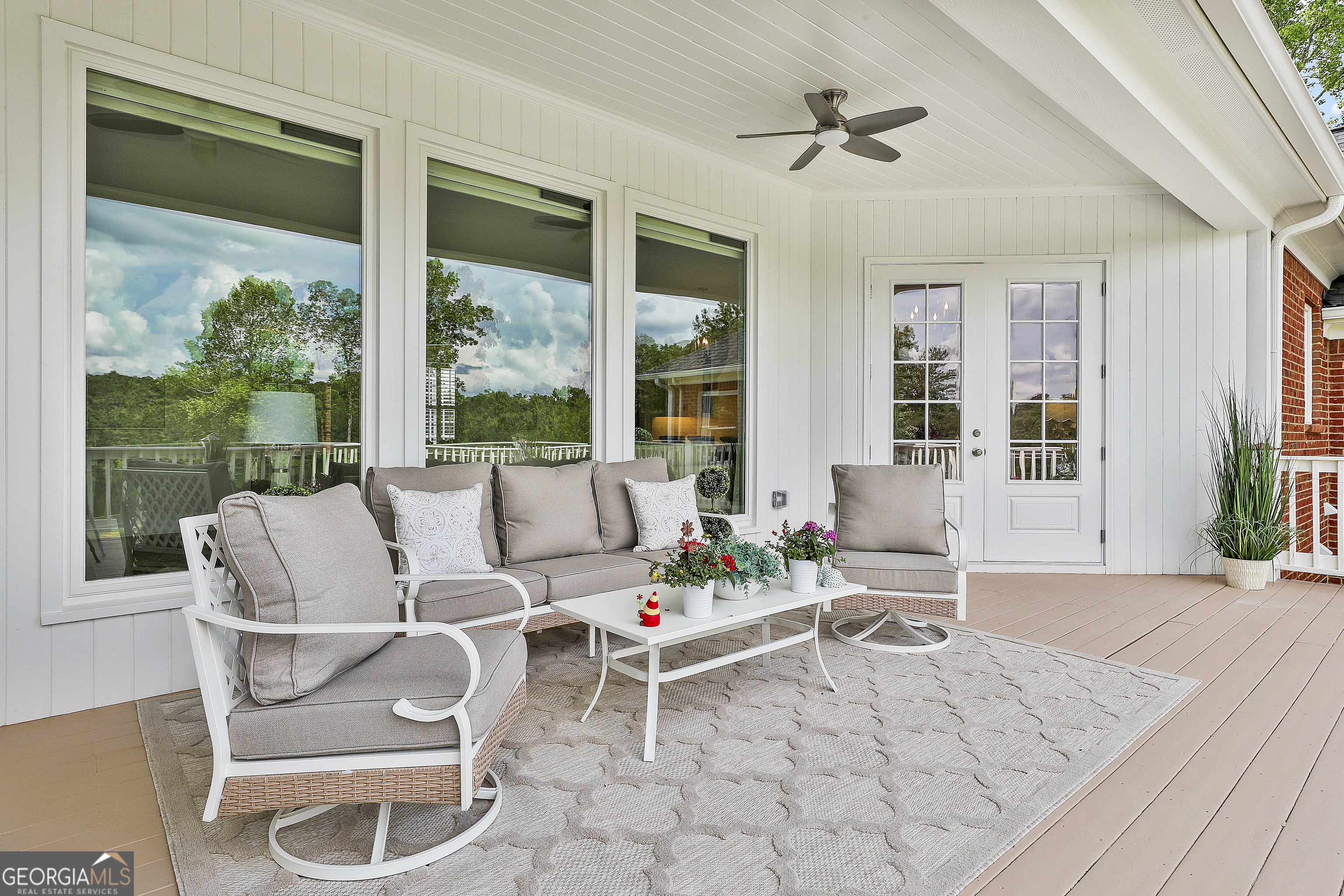 Sharpsburg, Georgia 30277, United States, 5 Bedrooms Bedrooms, ,5 BathroomsBathrooms,Residential,Active,153329