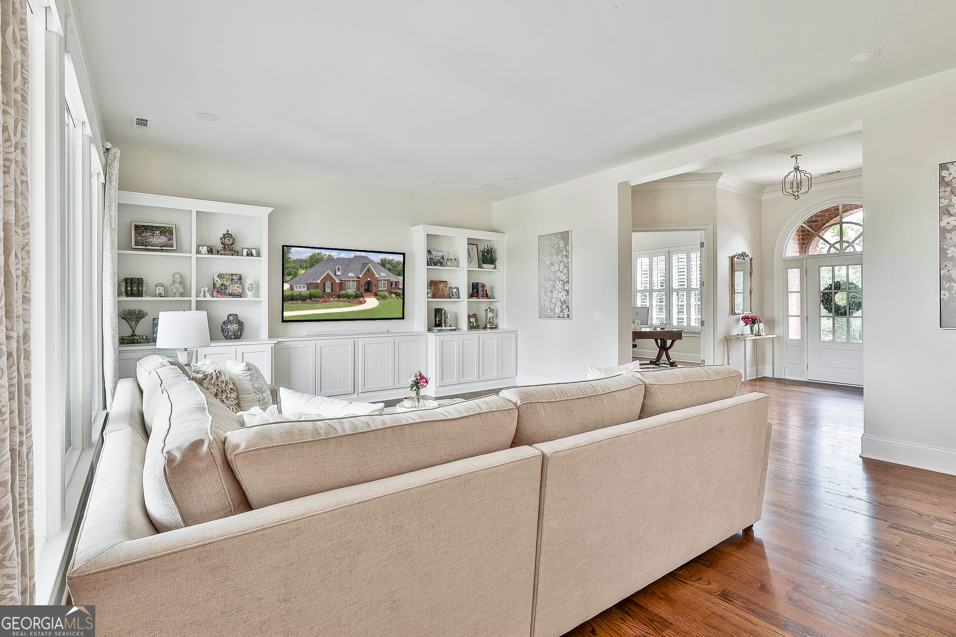 Sharpsburg, Georgia 30277, United States, 5 Bedrooms Bedrooms, ,5 BathroomsBathrooms,Residential,Active,153329