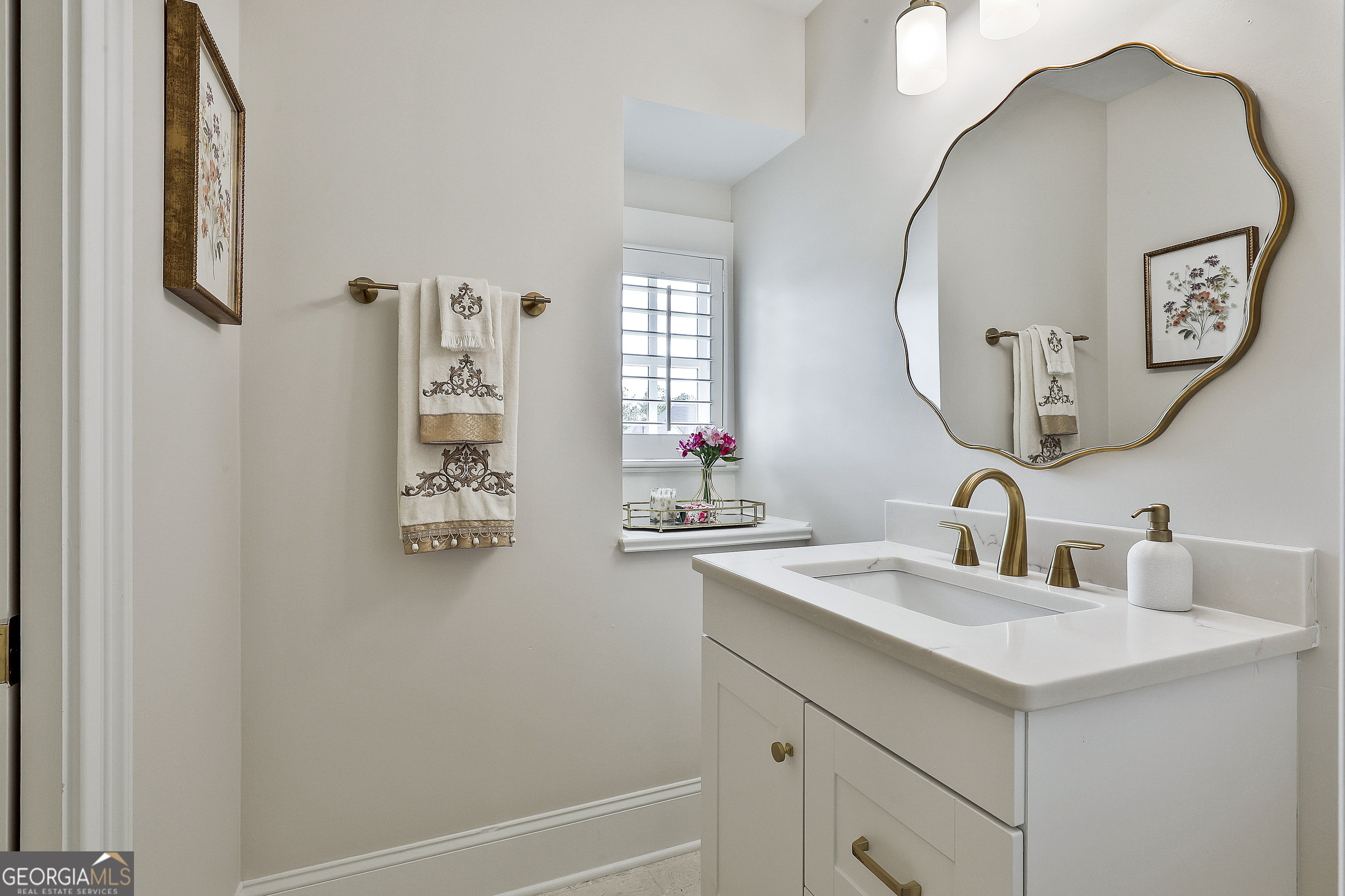 Sharpsburg, Georgia 30277, United States, 5 Bedrooms Bedrooms, ,5 BathroomsBathrooms,Residential,Active,153329