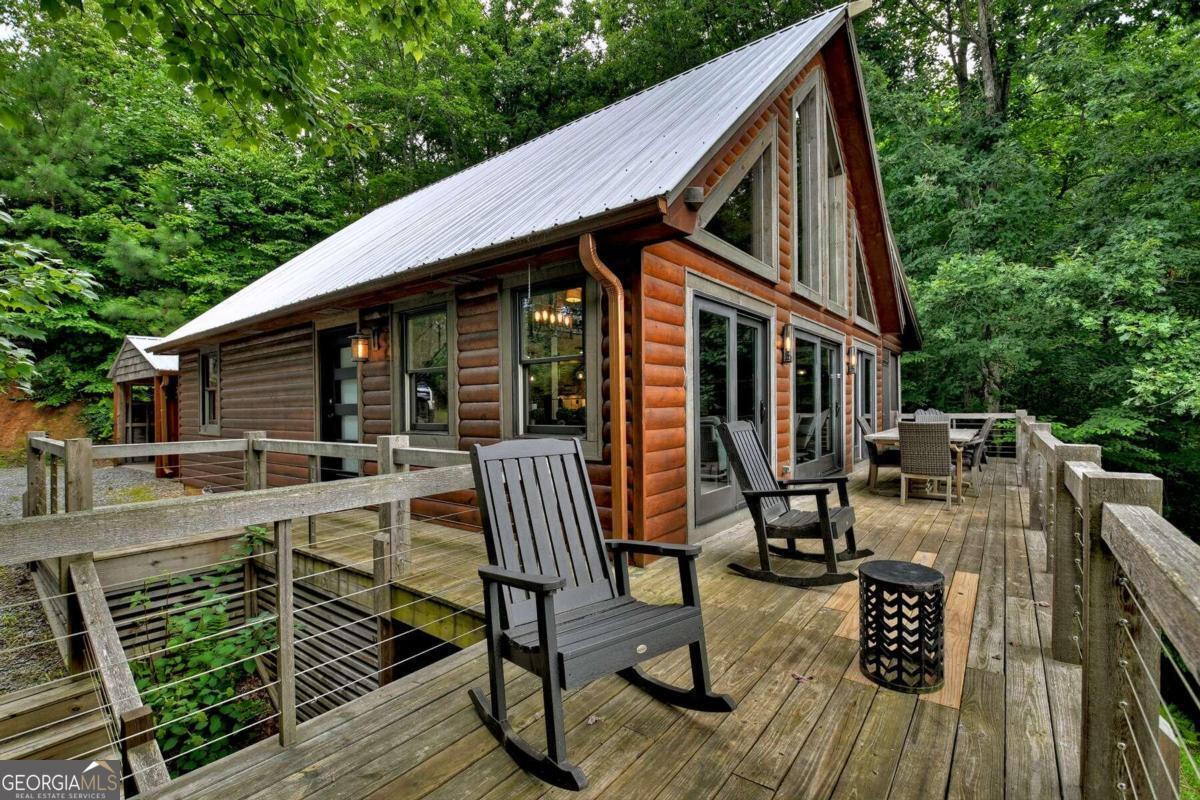 190 Toccoa Heights RD
