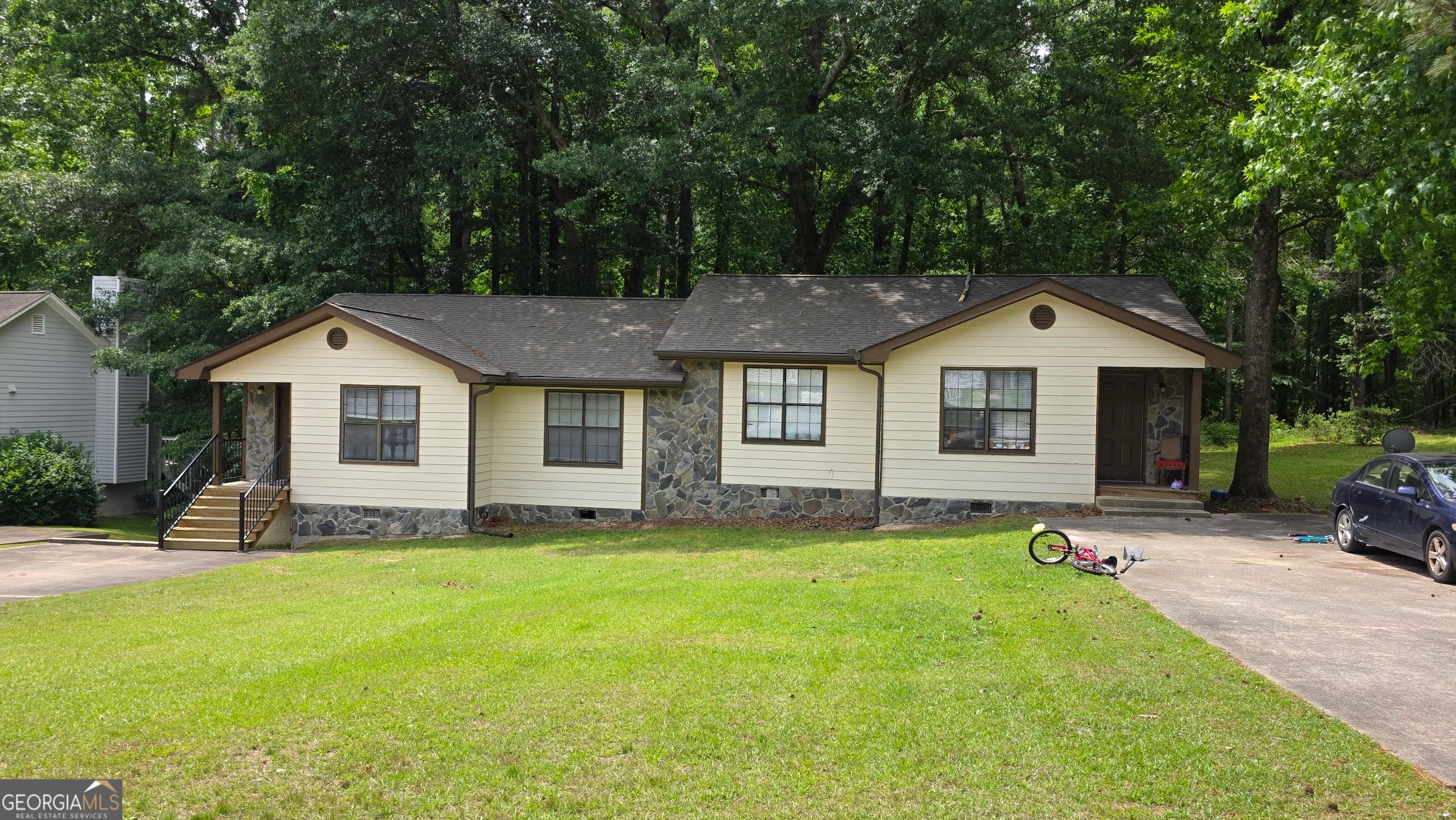 215 Handley Court, Tyrone, GA, 30290