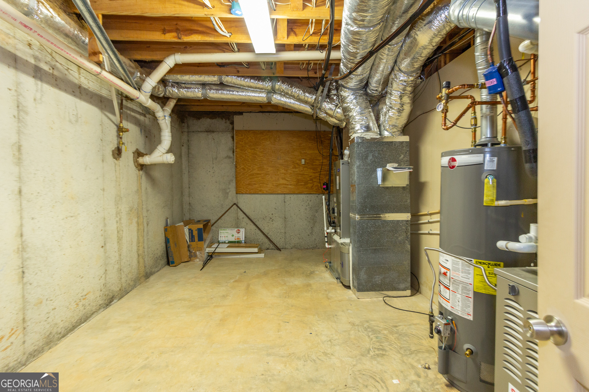 Peachtree City, Georgia 30269, United States, 4 Bedrooms Bedrooms, ,3 BathroomsBathrooms,Residential,Active,3957