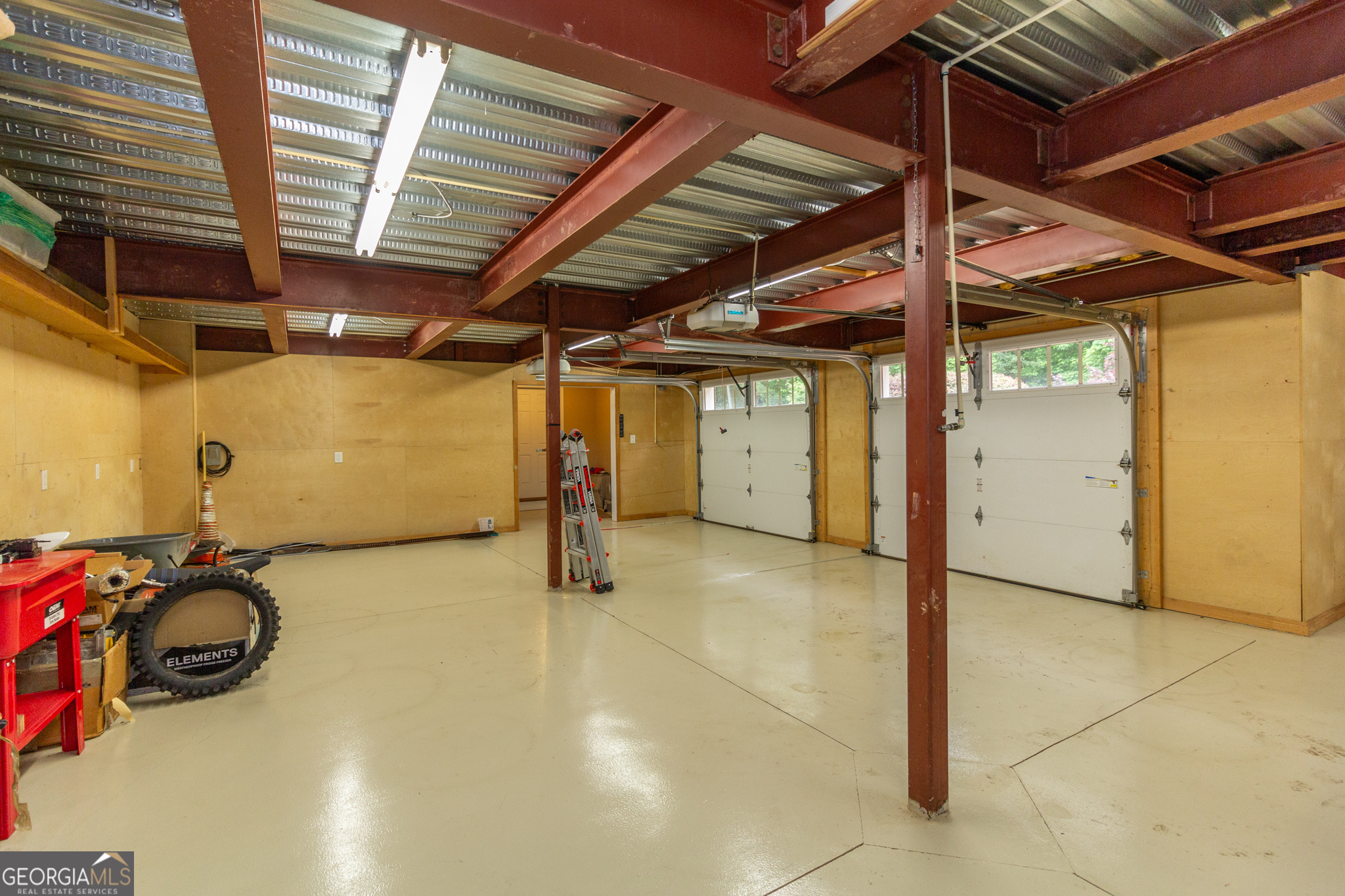 Peachtree City, Georgia 30269, United States, 4 Bedrooms Bedrooms, ,3 BathroomsBathrooms,Residential,Active,3957